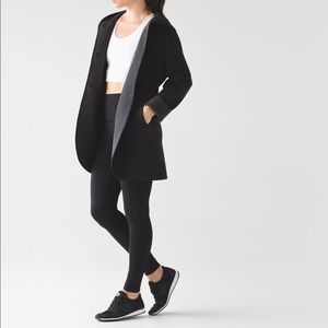 lululemon City Bound Wrap *Reversible*